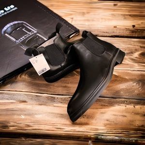 💐 NWT H & M Vegan Chelsea Boot. Inexpensive comfort